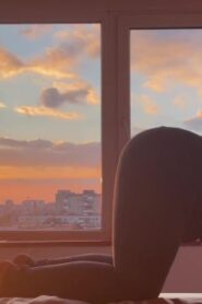 Watch – Loud farting at sunset