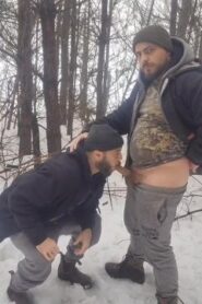 Watch – Sucking Dick on a Forest Trail