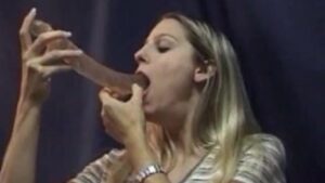 Watch – Deepthroat Queen Heather