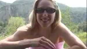 Watch – Heather gives the best blowjob outdoor