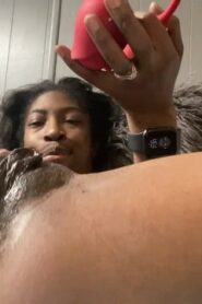 Watch – Rose Squirting