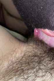 Watch – He licked the hairy pussy of his girlfriend close up and she finished with pleasure